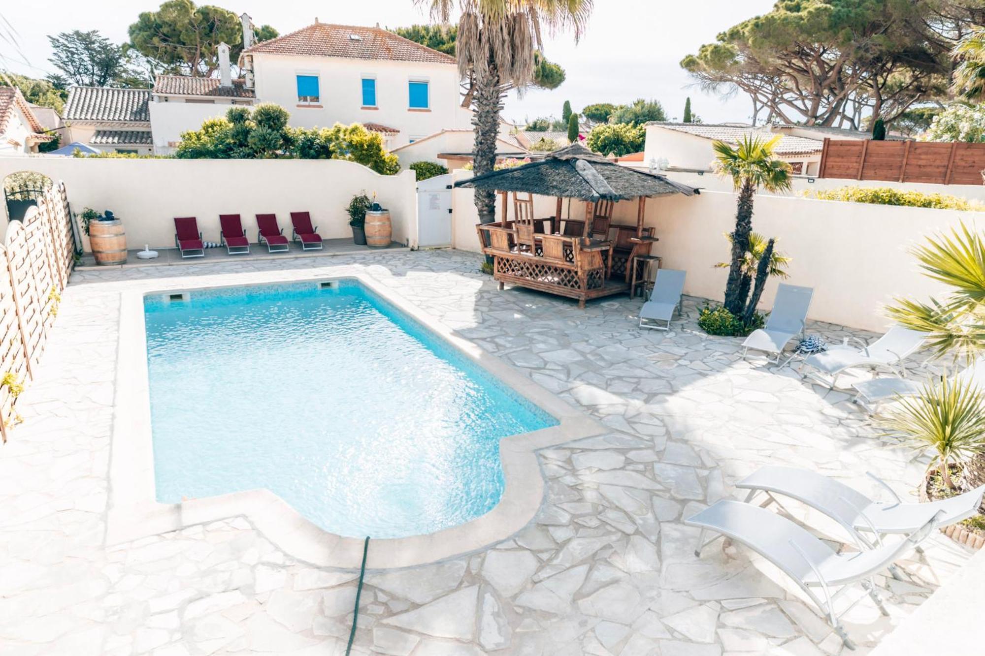 Reve D'Azur, Mazet En Bord De Mer, Parking, Piscine Partagee, Terrasse Bbq & Draps Inclus La Nartelle, 1 Salon, 1 Chambre, 1 Cuisine , 1 Sdb Sainte-Maxime Buitenkant foto