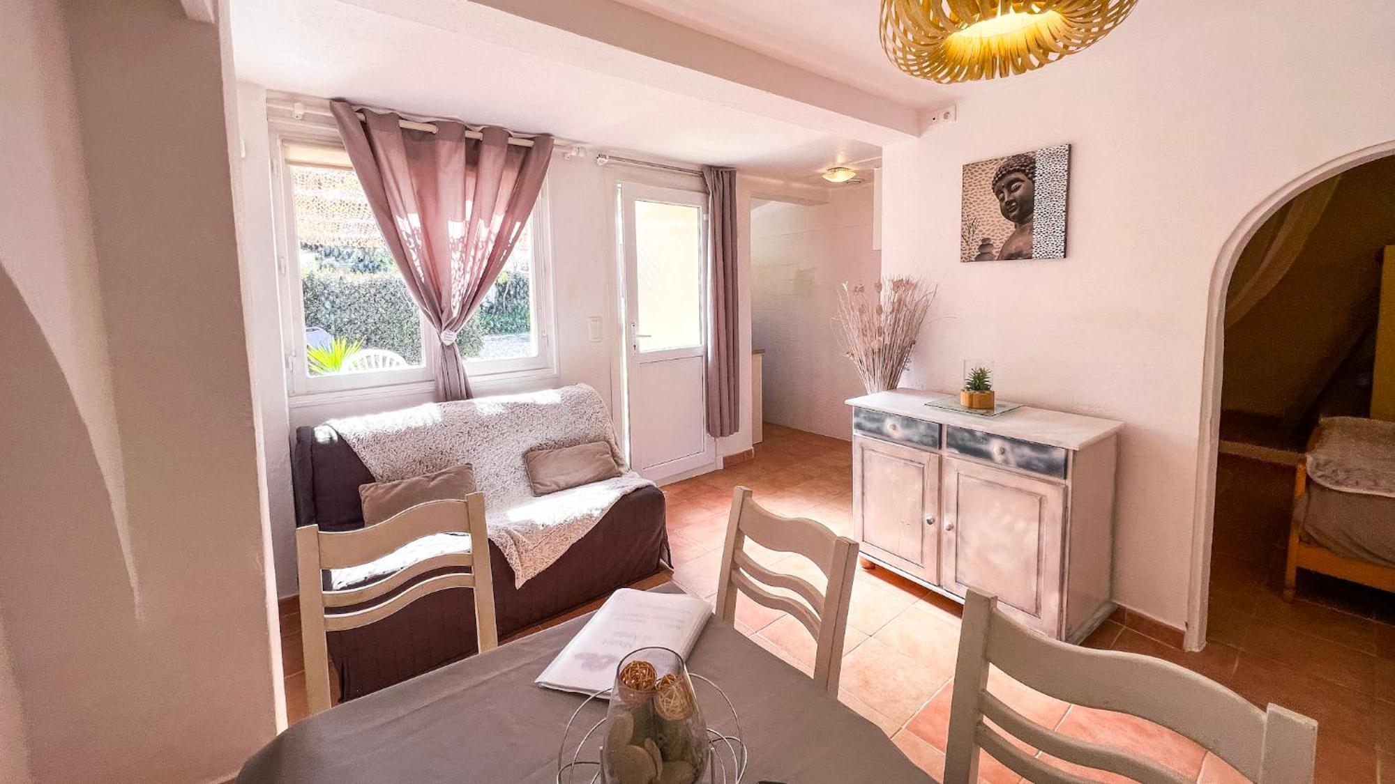 Reve D'Azur, Mazet En Bord De Mer, Parking, Piscine Partagee, Terrasse Bbq & Draps Inclus La Nartelle, 1 Salon, 1 Chambre, 1 Cuisine , 1 Sdb Sainte-Maxime Buitenkant foto