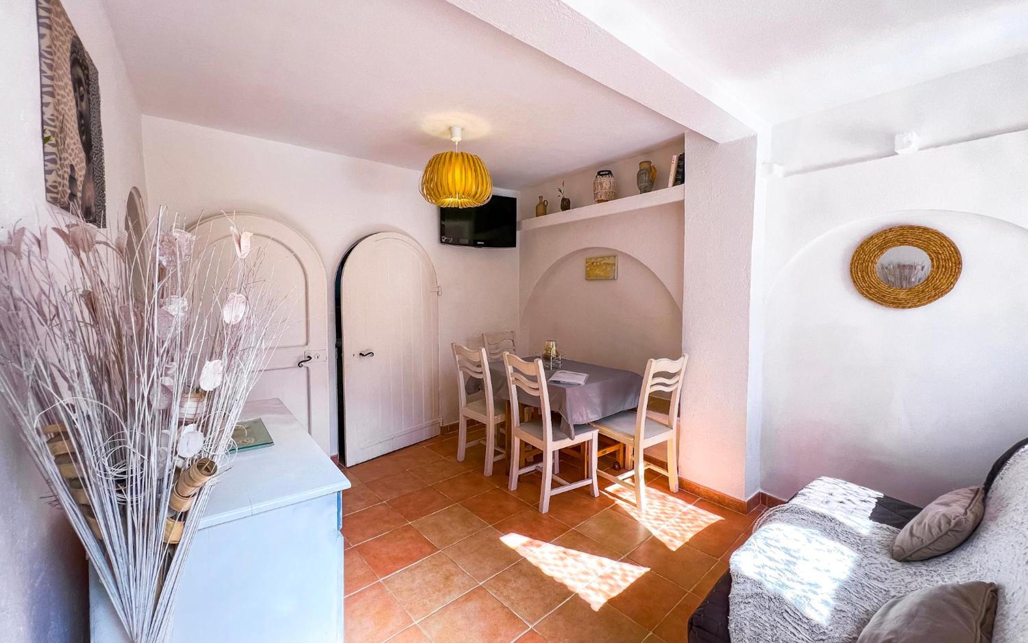 Reve D'Azur, Mazet En Bord De Mer, Parking, Piscine Partagee, Terrasse Bbq & Draps Inclus La Nartelle, 1 Salon, 1 Chambre, 1 Cuisine , 1 Sdb Sainte-Maxime Buitenkant foto